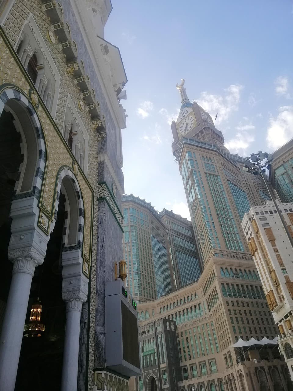 Masjid An-Nabawi Courtyard
